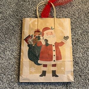 🎅🏾$1.00 WHEN BUNDLED!!! Santa Gift Bag🎅🏾